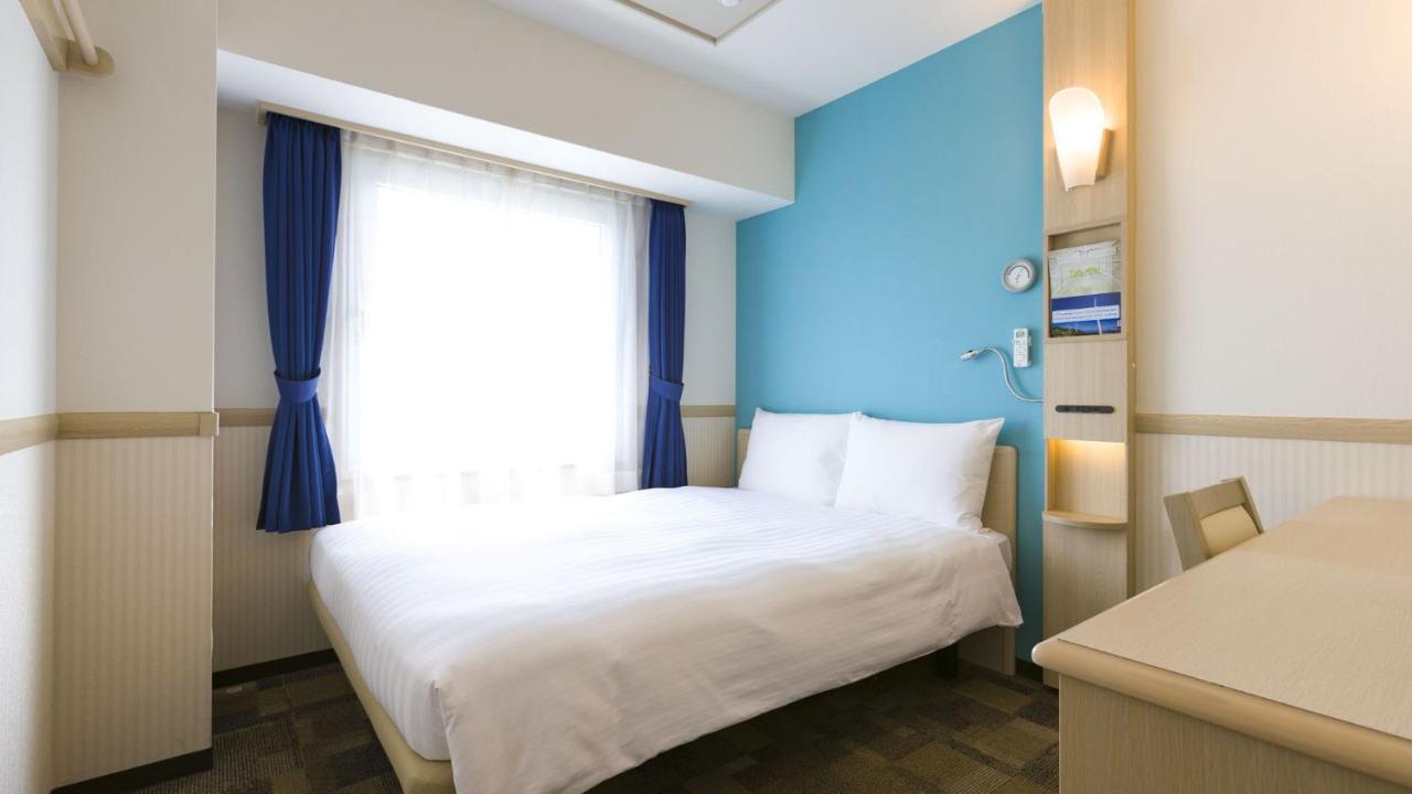 Toyoko Inn Osaka Tenjinbashi-Suji Rokuchome Exterior foto